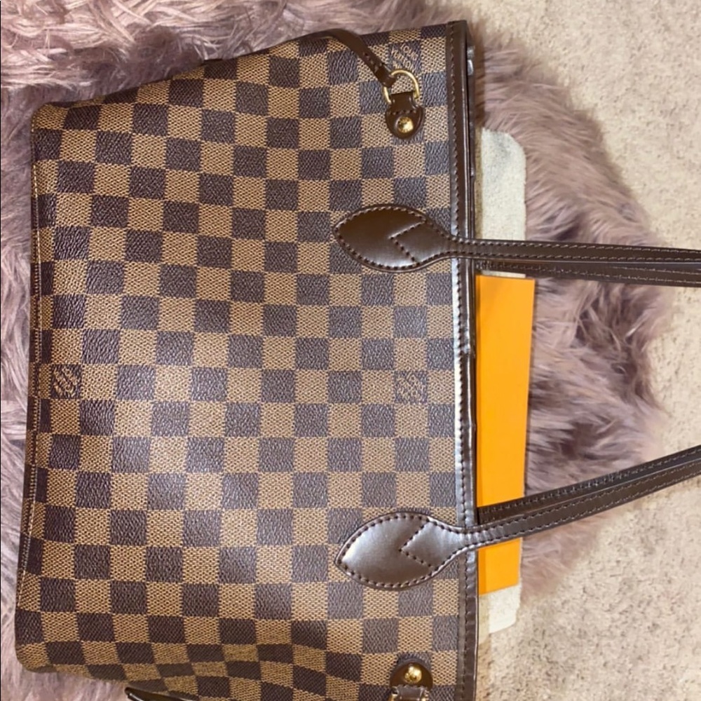Louis Vuitton pm never full